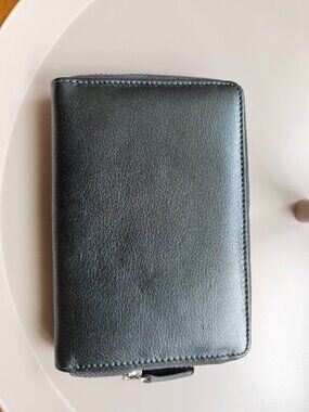Barneys New York NY Wallet Grey Blue Leather Zipper NWOT